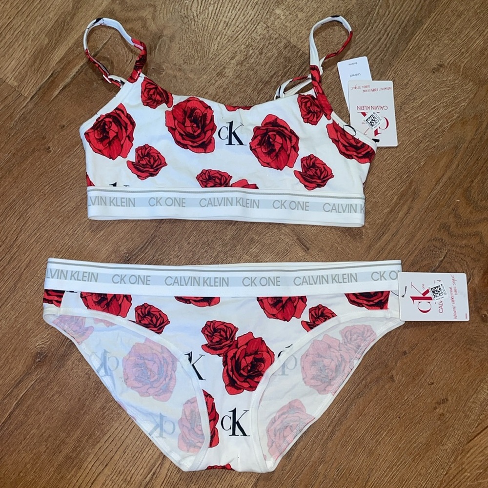 Calvin Klein NWT bralette & under garment. Rose flowers white background.